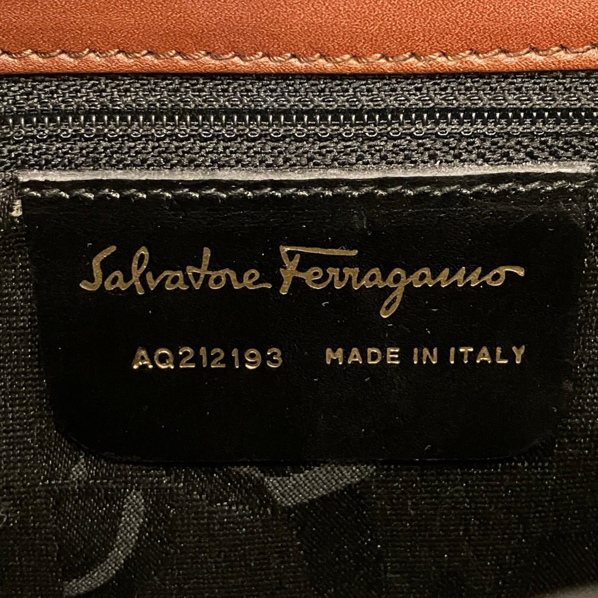 Salvatore Ferragamo Gancini Brown Leather Handbag (Pre-Owned)