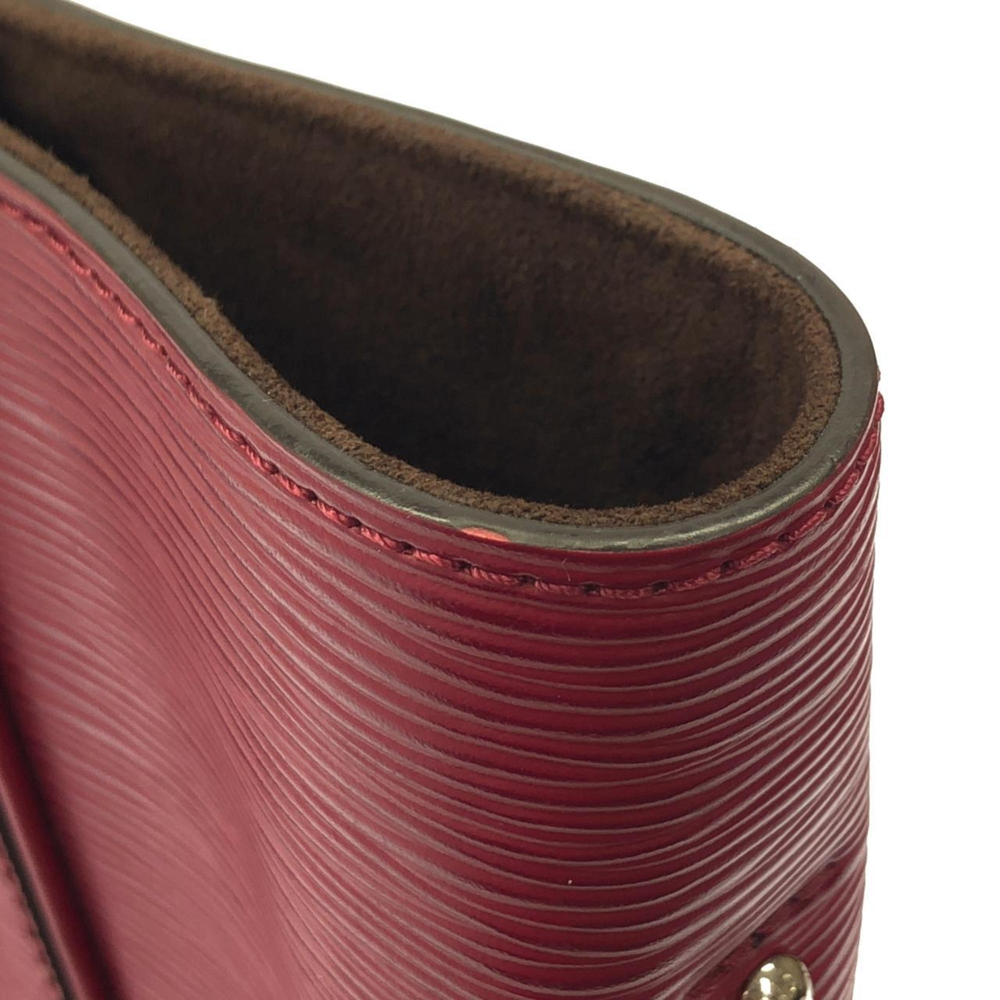 Louis Vuitton Fuchsia Leather Handbag (Pre-Owned)