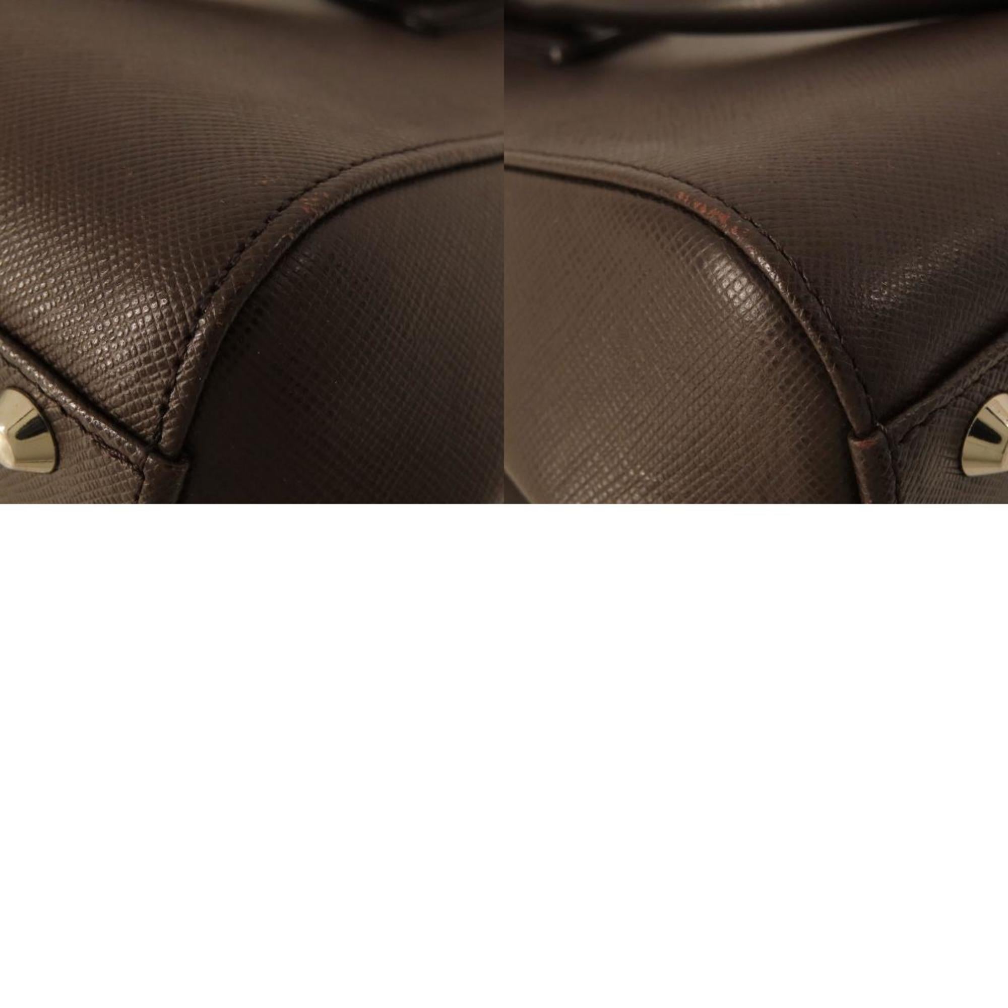 Burberry Dark Brown Leather Handbag (Pre-Owned)