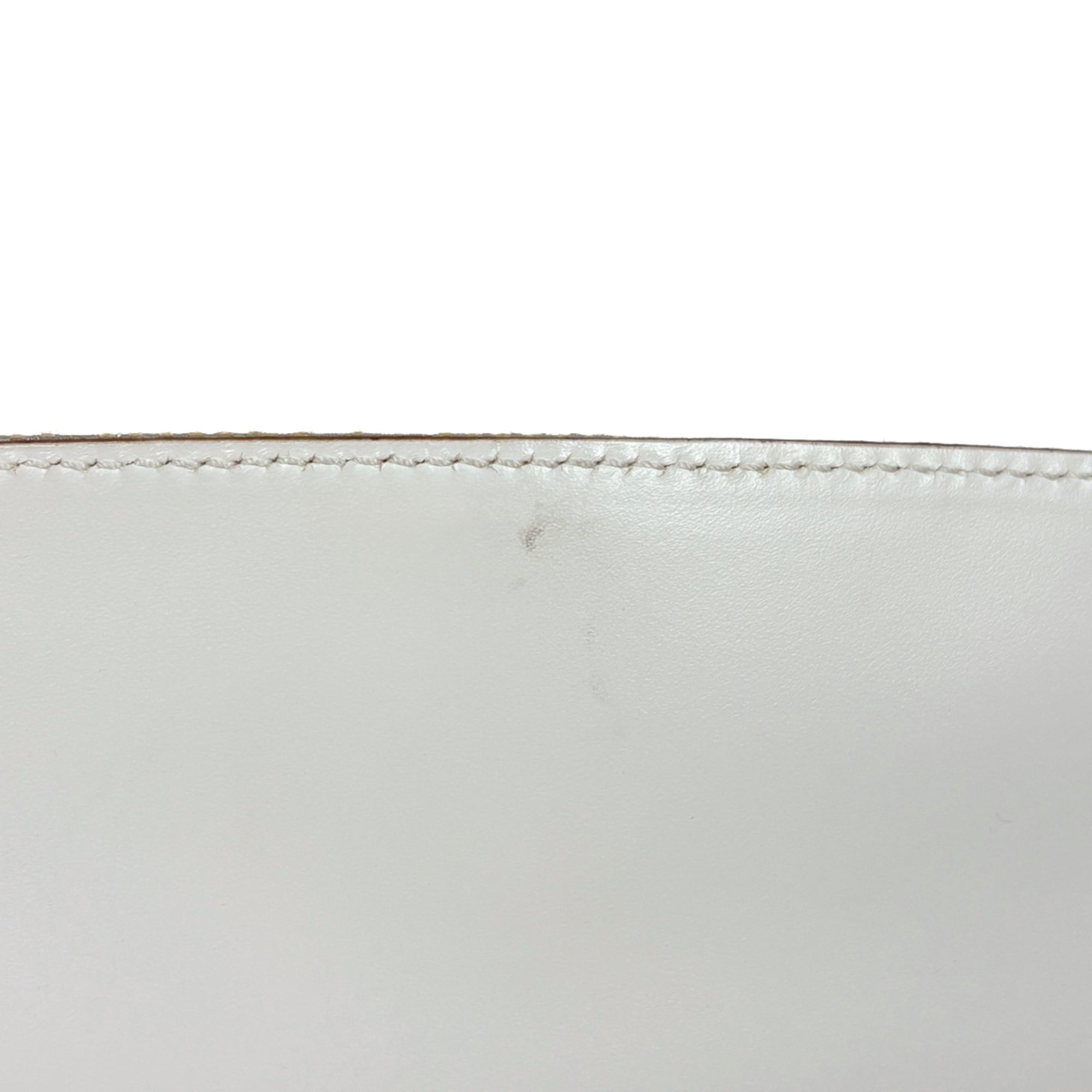 Gucci White Gg Canvas Leather Shoulder Bag (Pre-Owned)