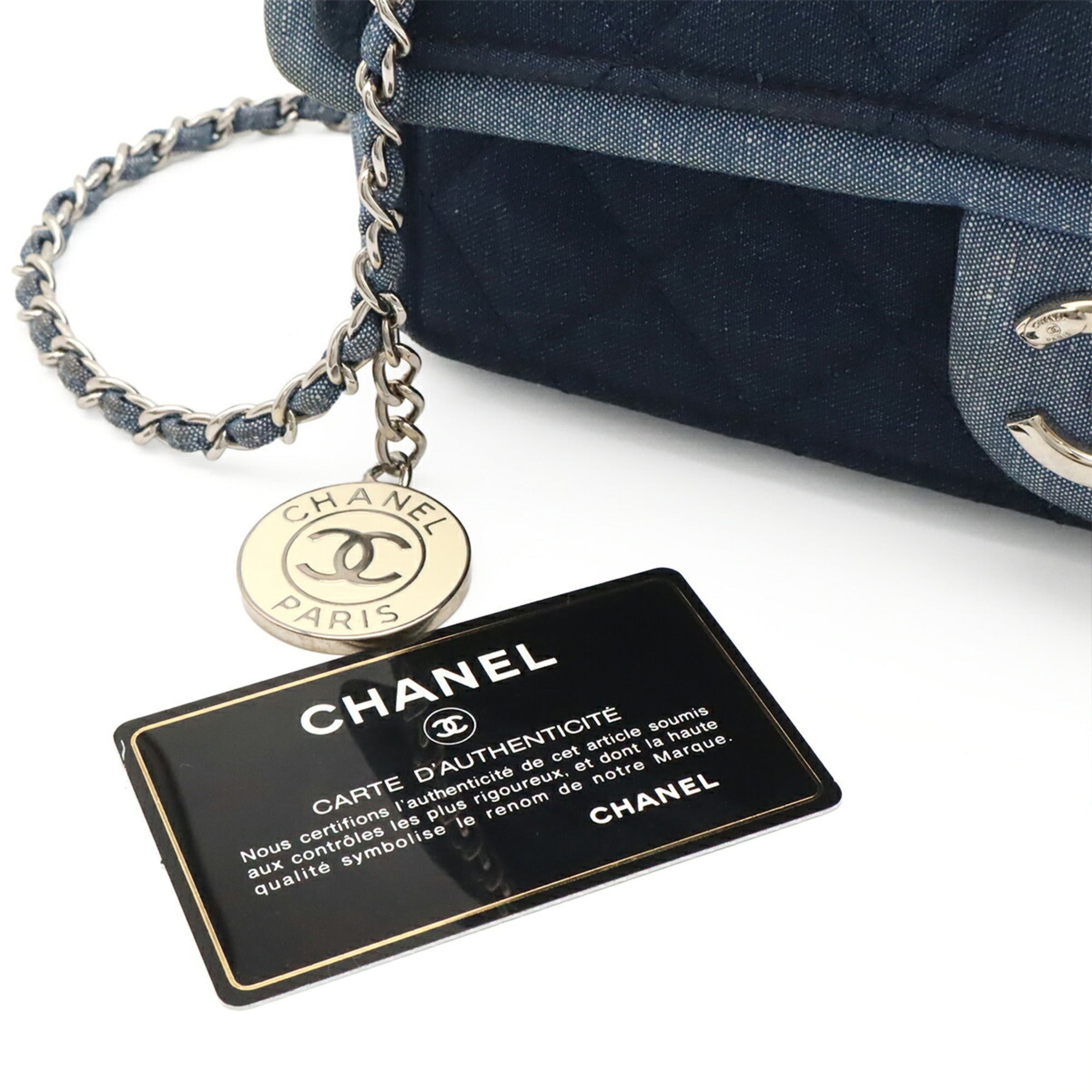 Chanel Blue Denim Shoulder Bag (Pre-Owned)