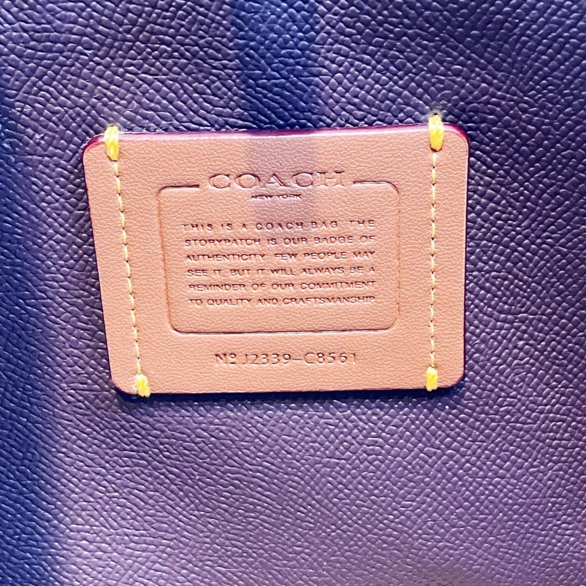 Coach White Leather Handbag (Pre-Owned)
