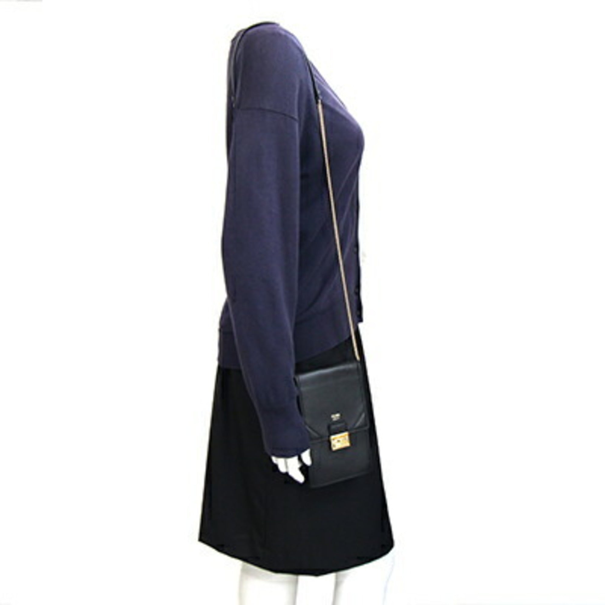 Fendi Black Leather Pochette Shoulder Bag (Pre-Owned)