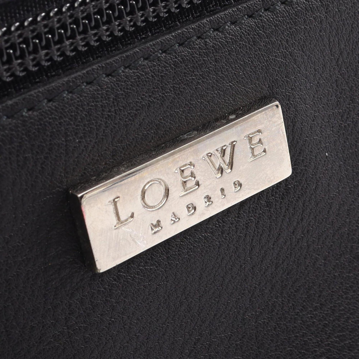 Loewe Black Leather Handbag Pouch (Pre-Owned)