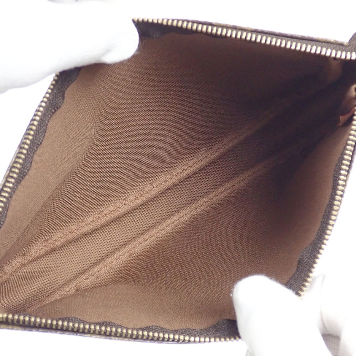 Louis Vuitton Monogram Monogram Pochette Pouch (Pre-Owned)