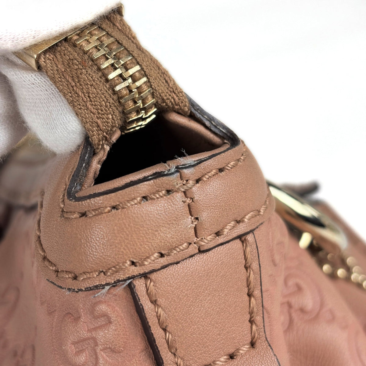 Gucci Salmon Pink Leather Handbag (Pre-Owned)