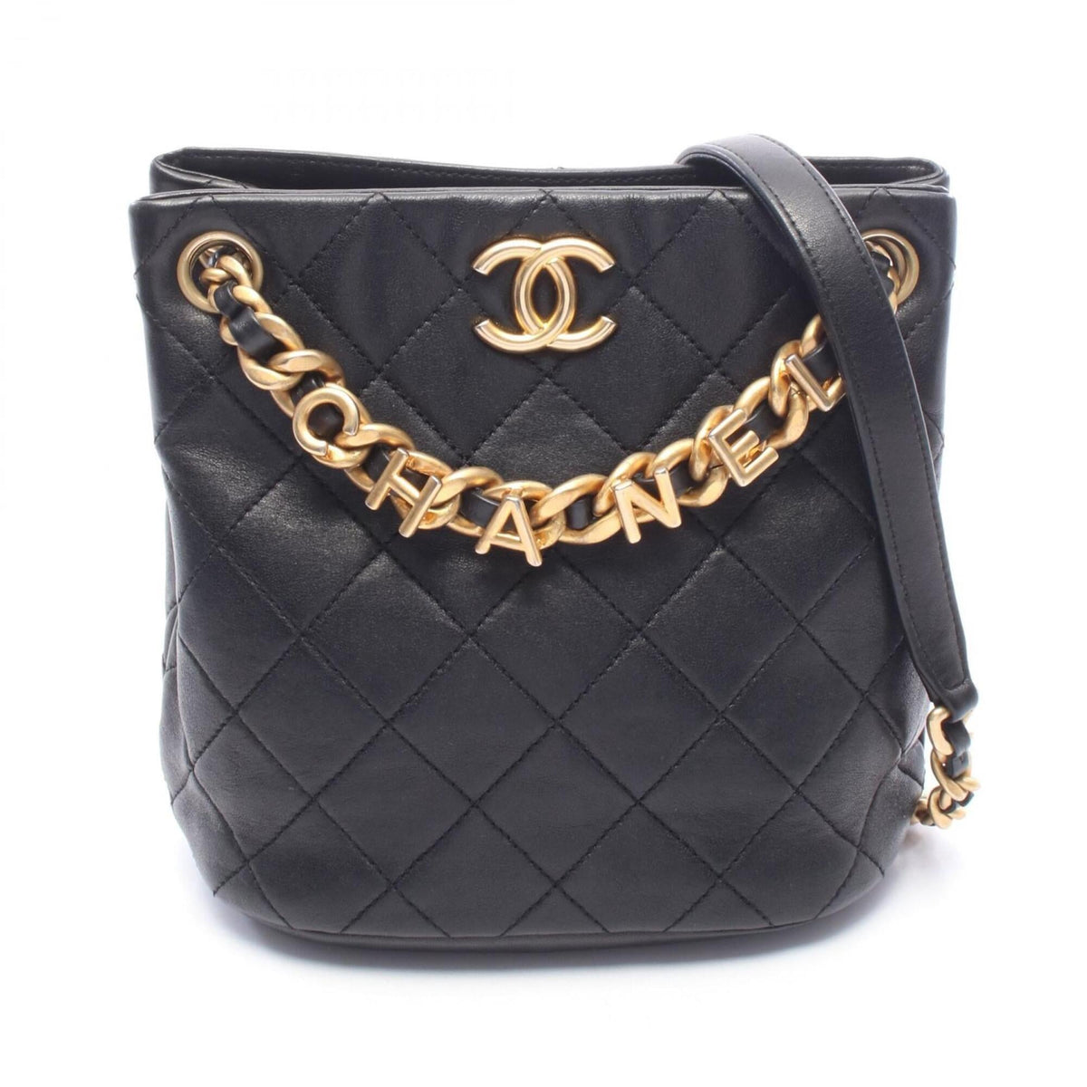 Chanel Black Leather Shoulder Bag (Pre-Owned)