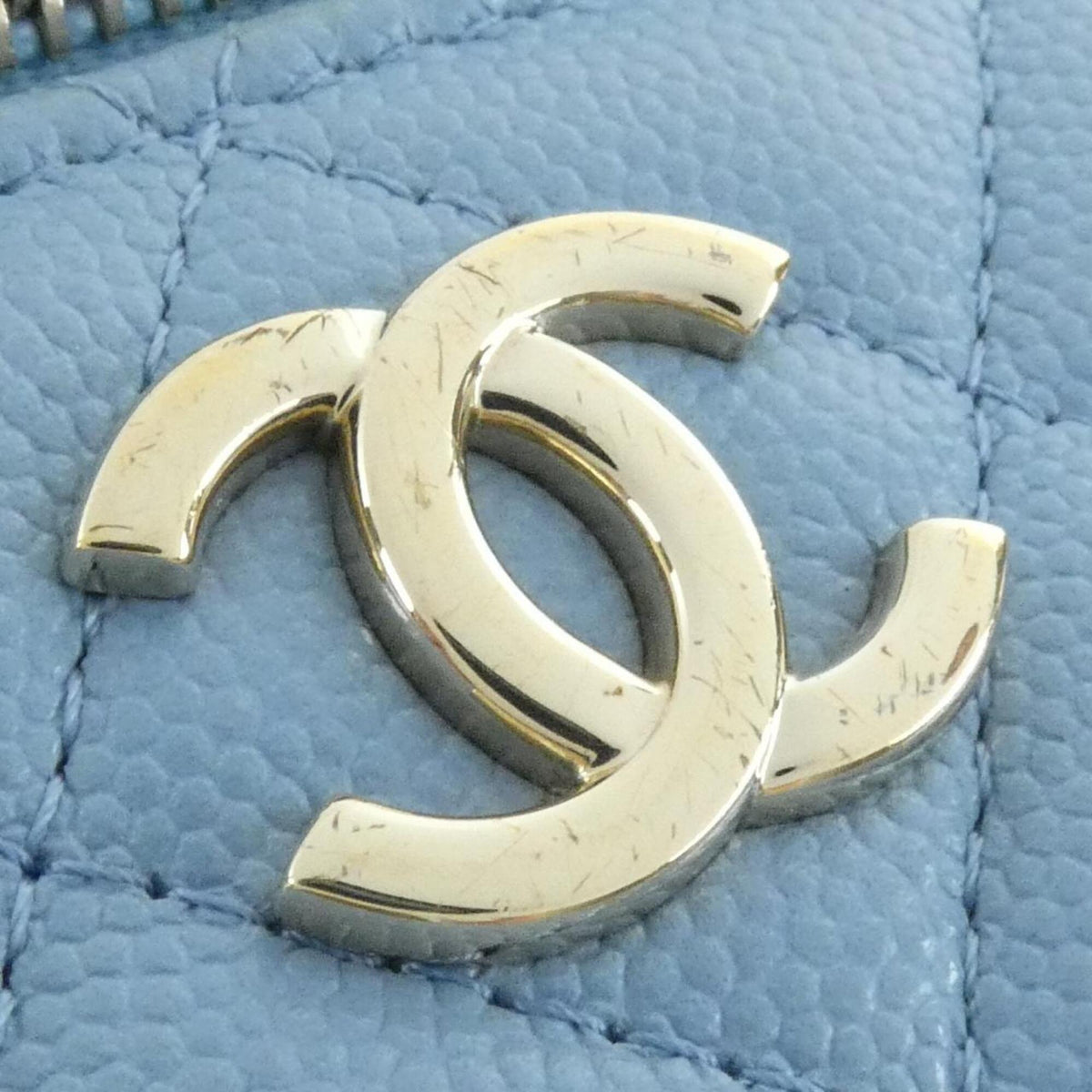 Chanel Light Blue Grained Calfskin Handbag (Pre-Owned)