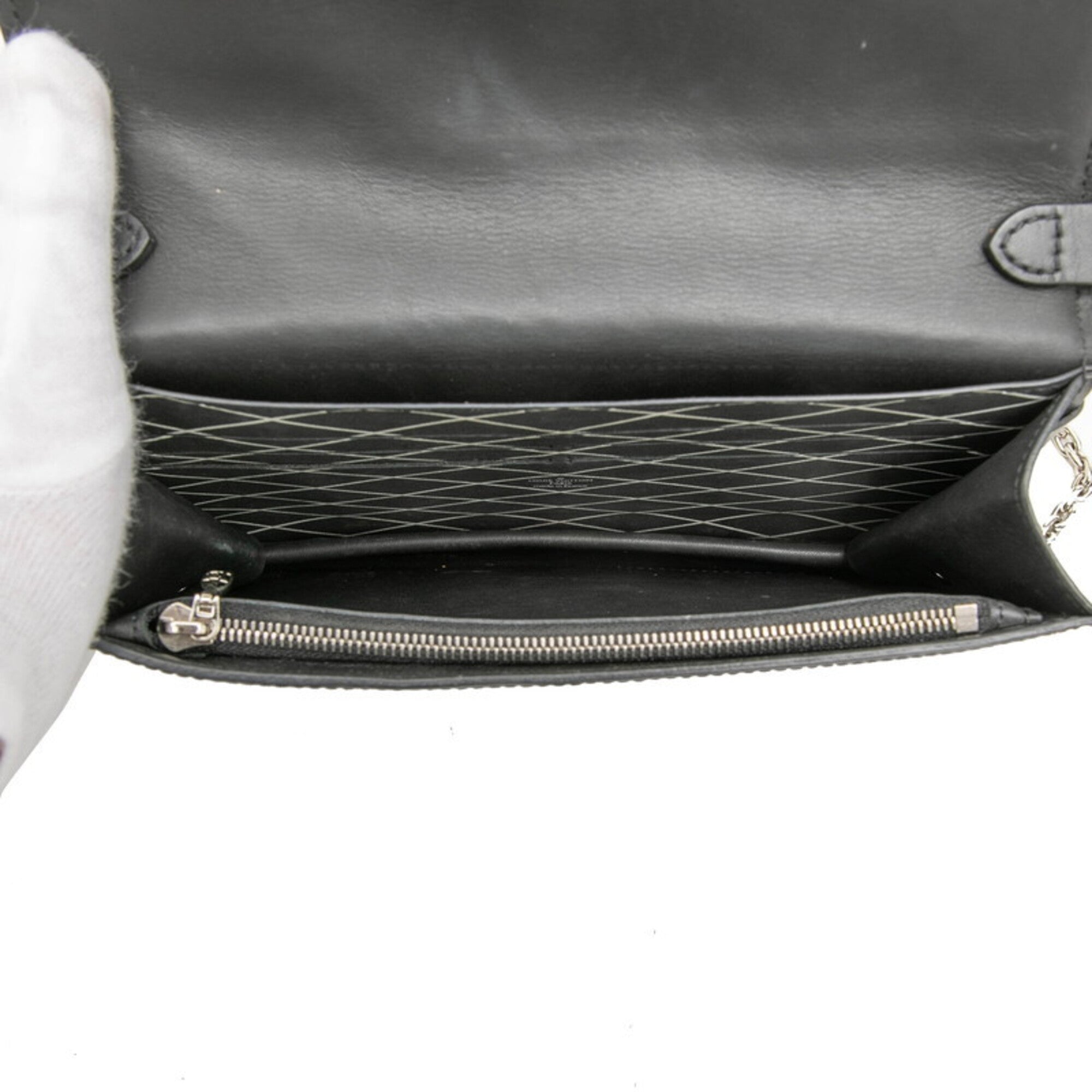 Louis Vuitton Black Leather Shoulder Bag (Pre-Owned)
