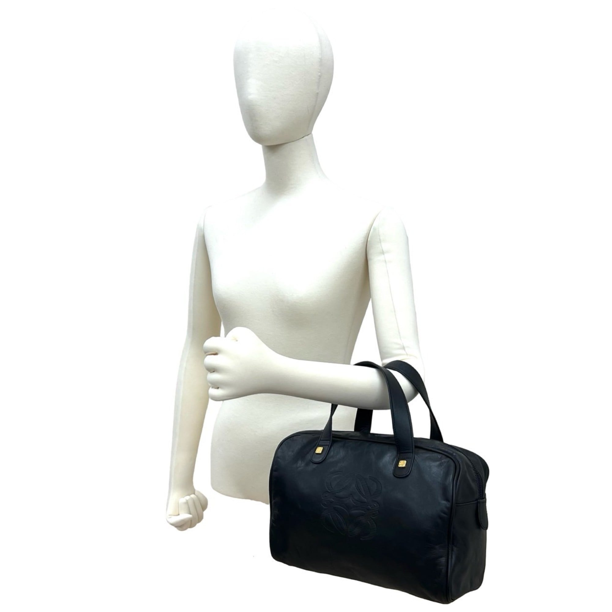 Loewe Black Leather Boston Bag Handbag (Pre-Owned)