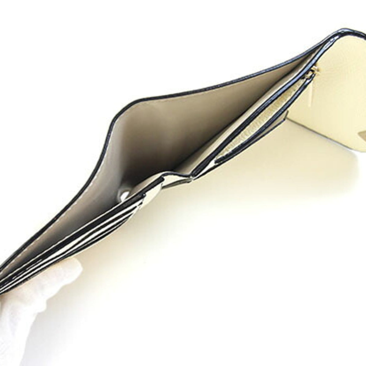 Valextra
