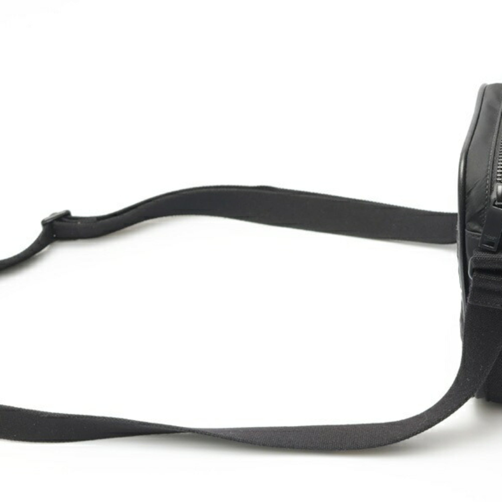 Saint Laurent Black Leather Shoulder Bag (Pre-Owned)