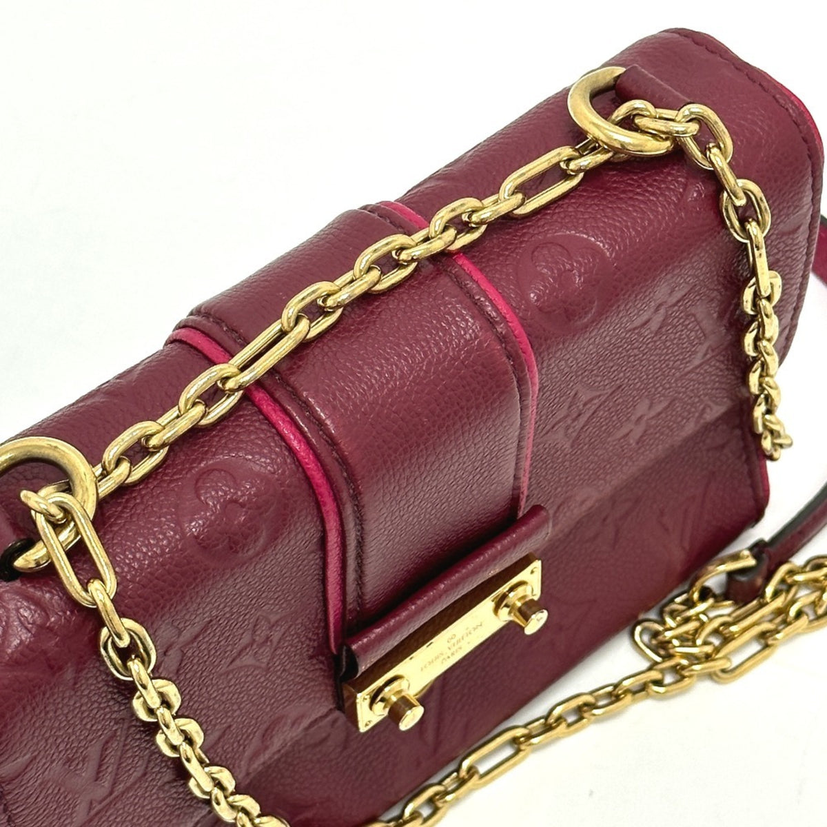 Louis Vuitton Red Color Monogram Empreinte Pochette Shoulder Bag (Pre-Owned)