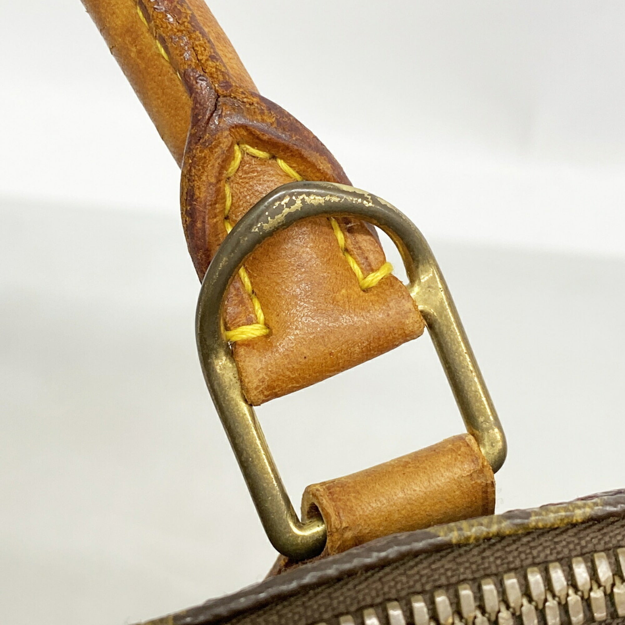 Louis Vuitton Brown Handbag (Pre-Owned)