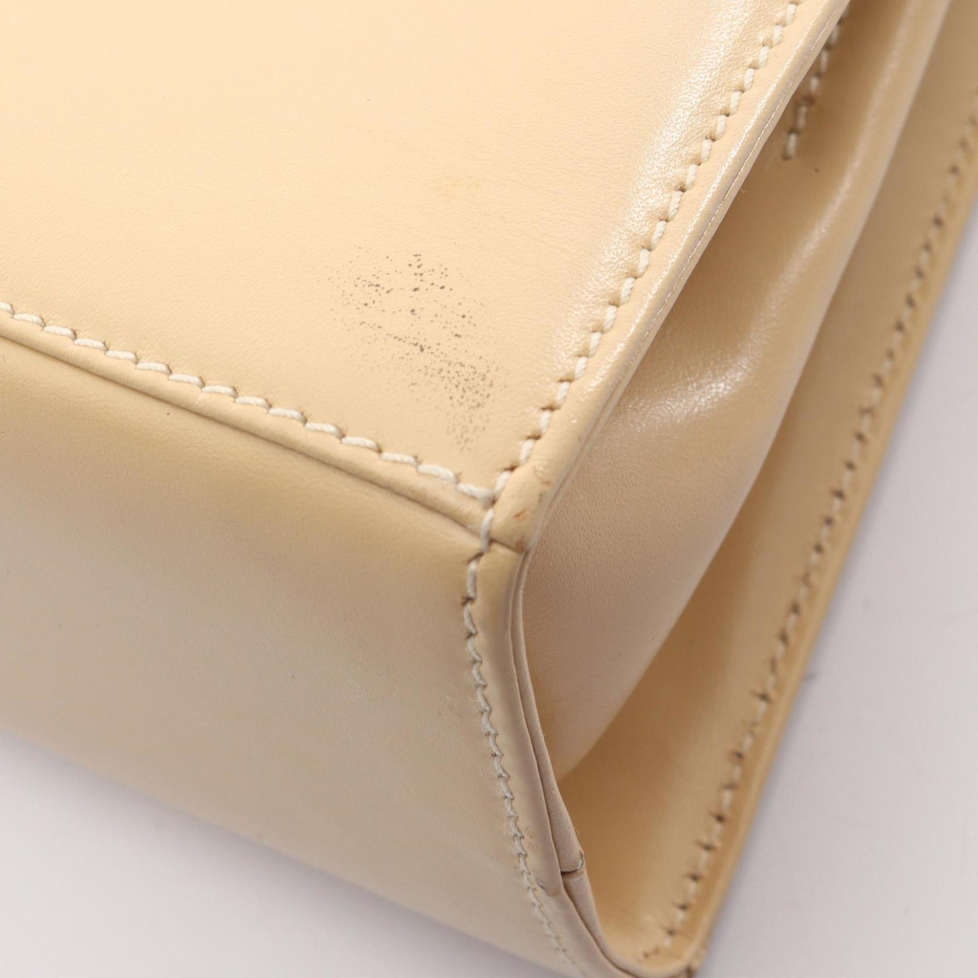 Salvatore Ferragamo Beige Leather Handbag (Pre-Owned)
