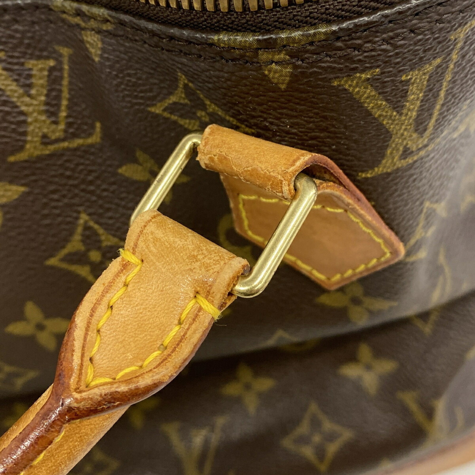 Louis Vuitton Brown Handbag (Pre-Owned)