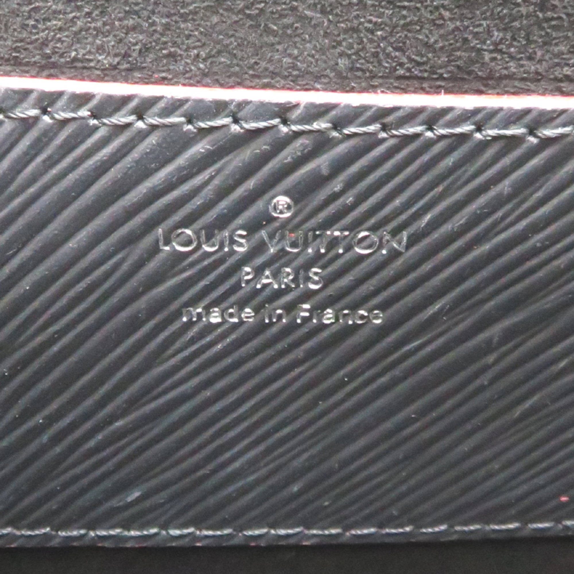 Louis Vuitton Black Epi Leather Shoulder Bag (Pre-Owned)