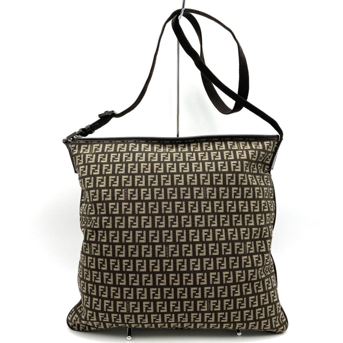 Fendi Brown Canvas Shoulder Bag (Pre-Owned)