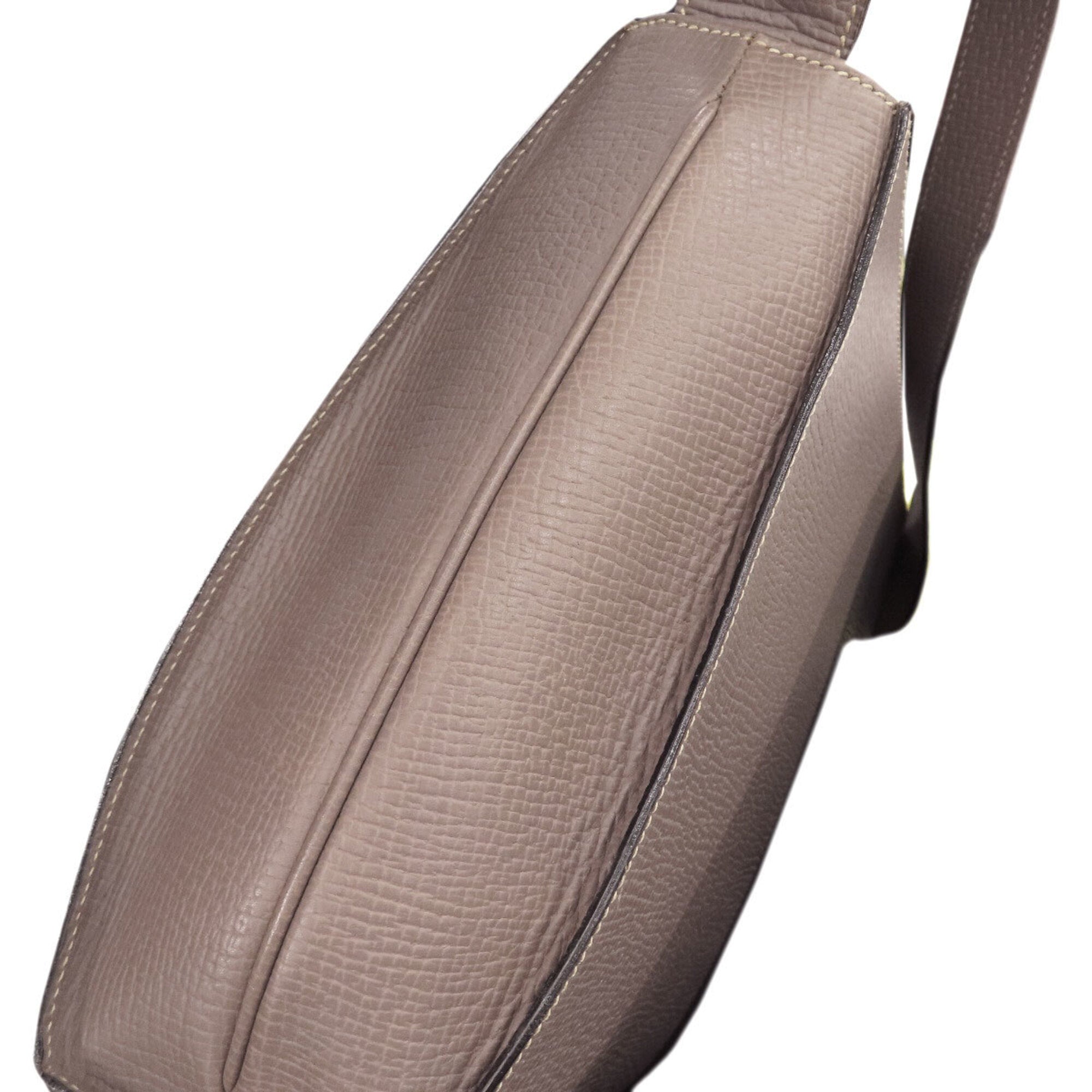 Loewe Brown Leather Shoulder Bag (Pre-Owned)