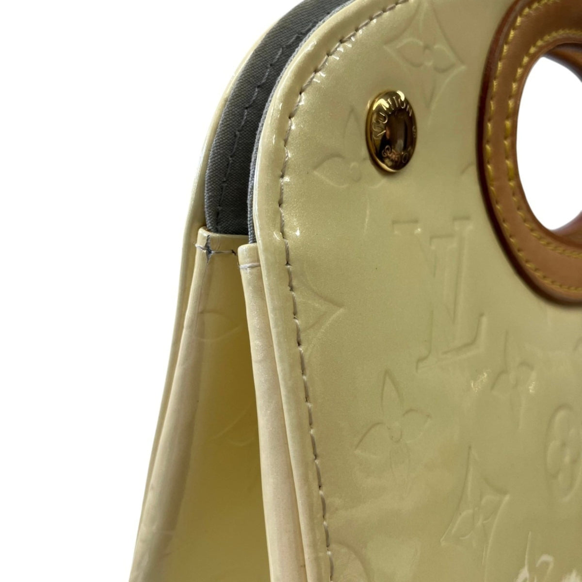 Louis Vuitton Beige Vernis Handbag (Pre-Owned)