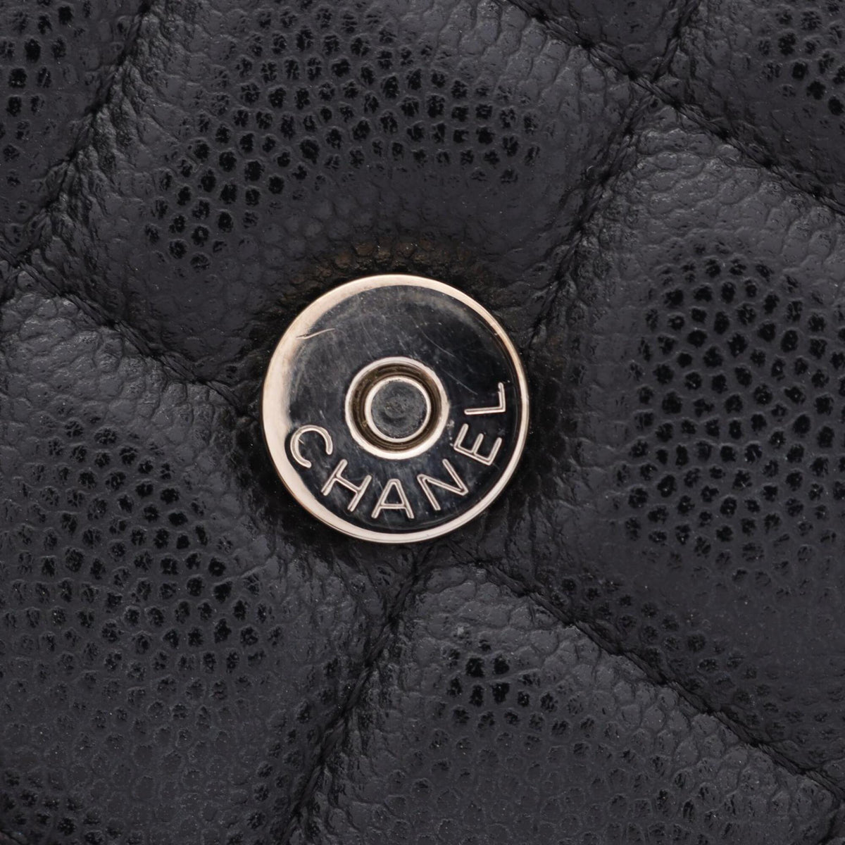 Chanel Black Grained Calfskin Handbag Shoulder Bag (Pre-Owned)