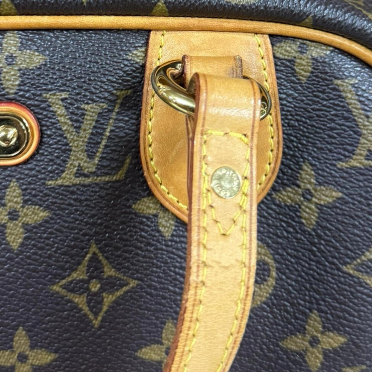 Louis Vuitton Brown Monogram Canvas Shoulder Bag (Pre-Owned)