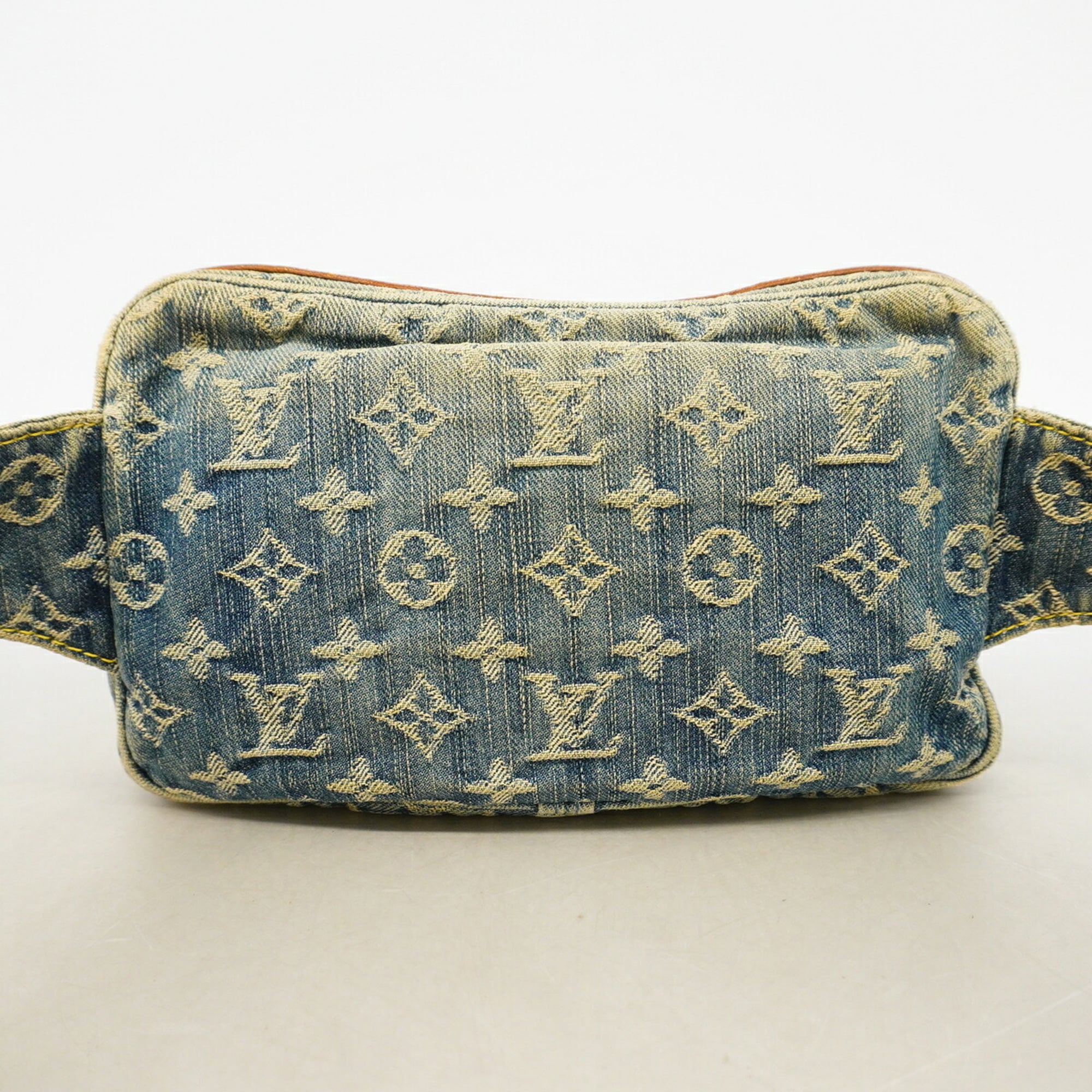 Louis Vuitton Blue Fanny Pack (Pre-Owned)
