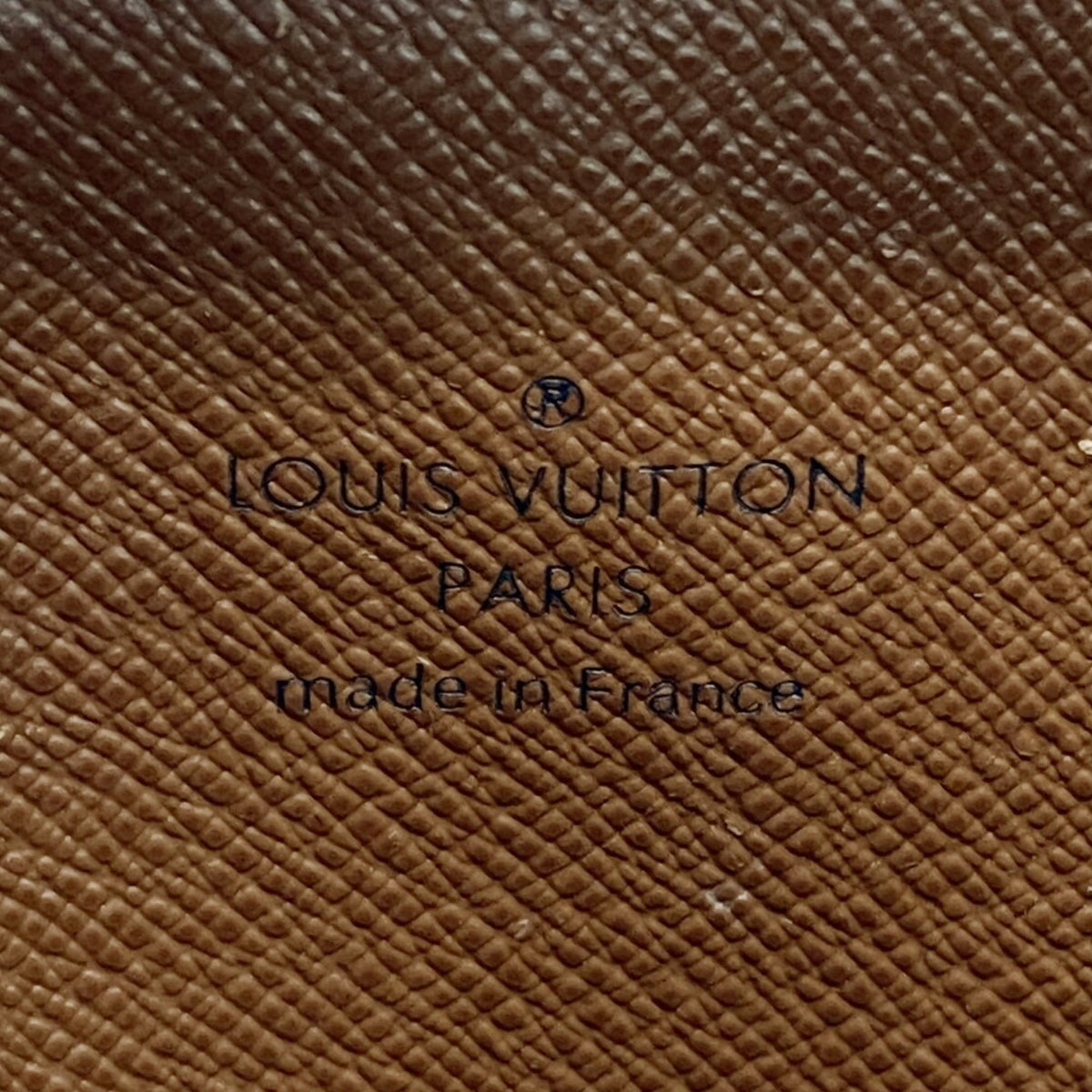 Louis Vuitton Brown Shoulder Bag (Pre-Owned)