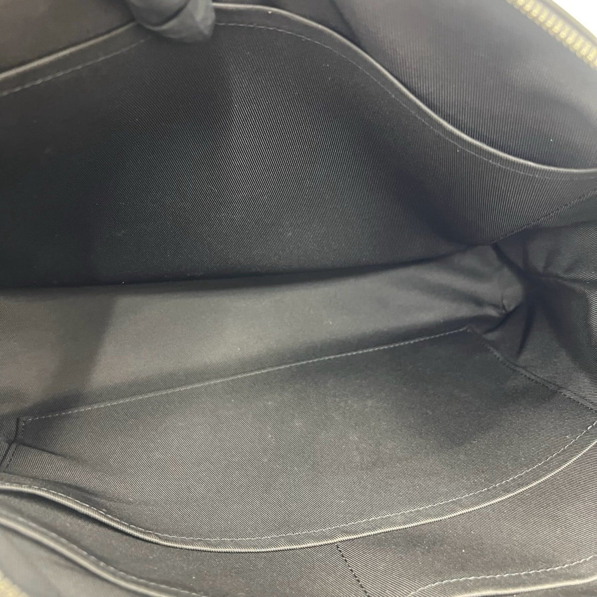 Louis Vuitton Black Leather Briefcase Shoulder Bag (Pre-Owned)