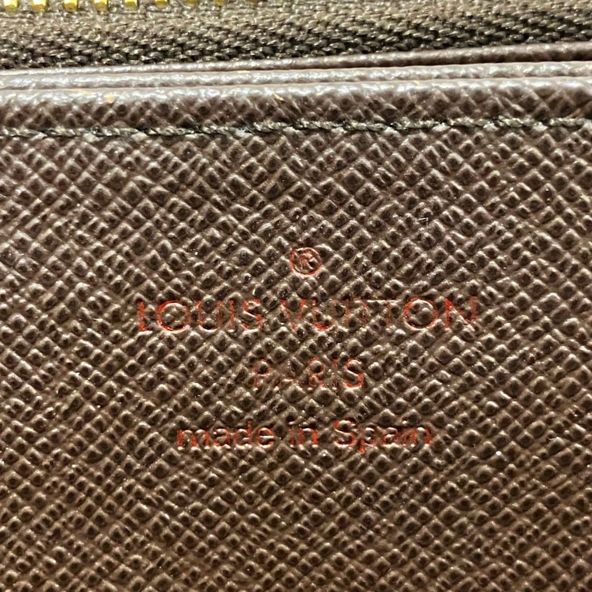 Louis Vuitton Damier Brown Pvc Long Wallet (Bi-Fold) (Pre-Owned)