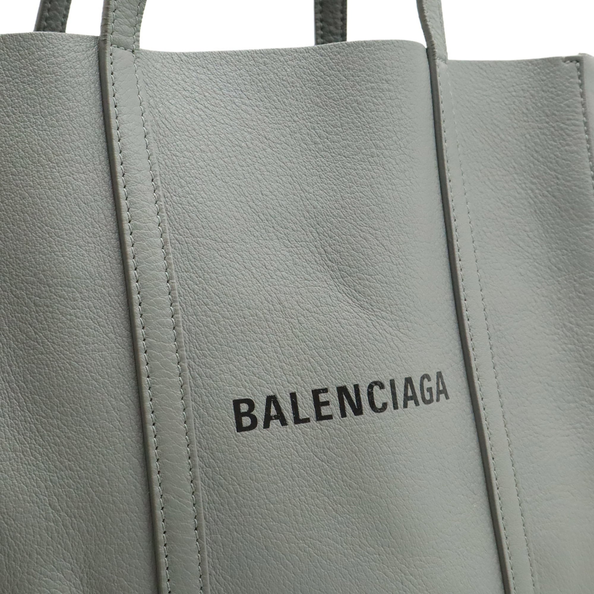 Balenciaga Gray Leather Shoulder Bag Tote Bag (Pre-Owned)