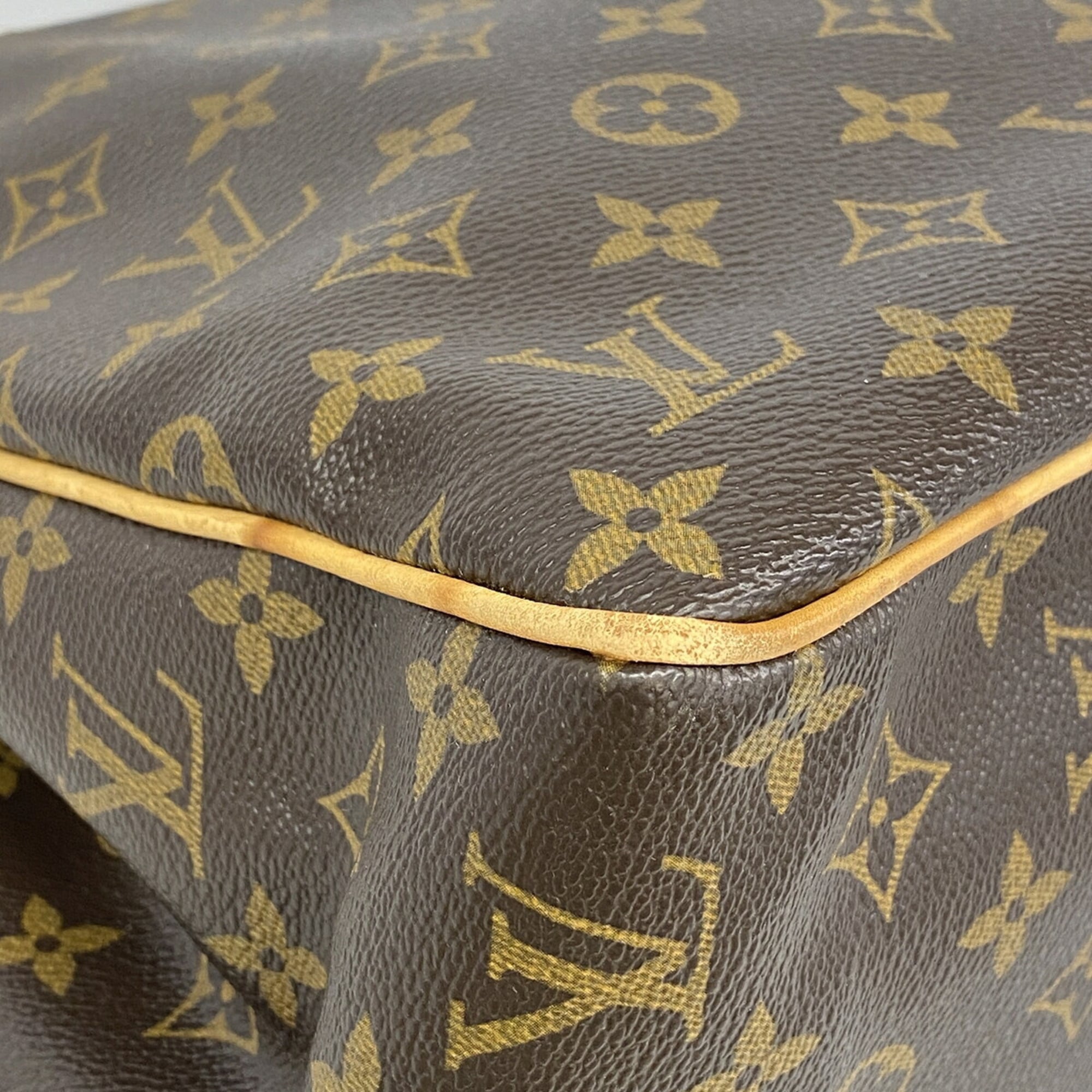 Louis Vuitton Brown Tote Bag (Pre-Owned)