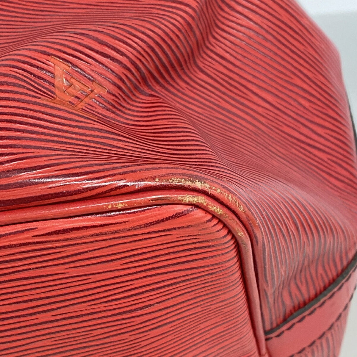 Louis Vuitton Castilian Red Shoulder Bag (Pre-Owned)