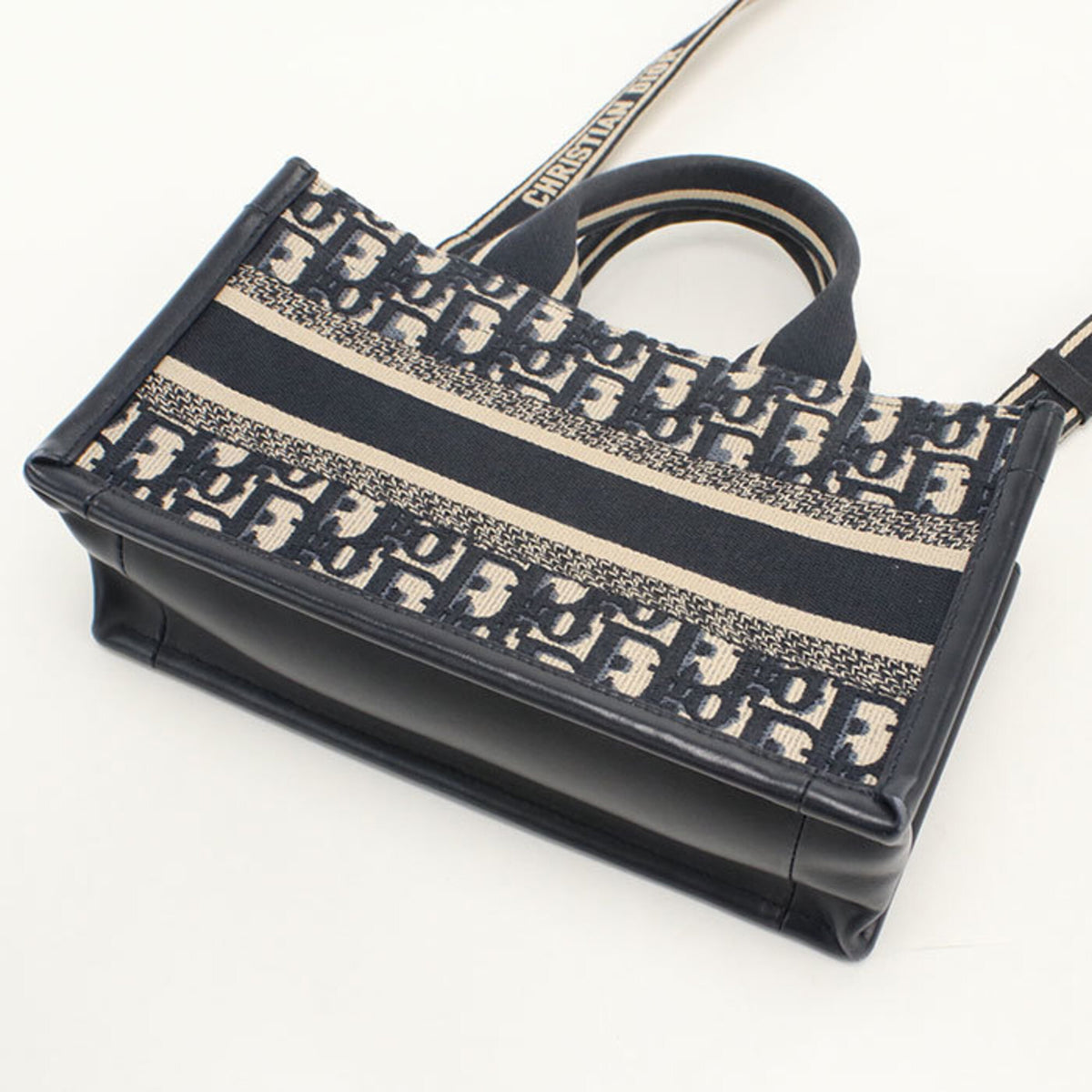 Christian Dior Navy Tote Bag (Pre-Owned)