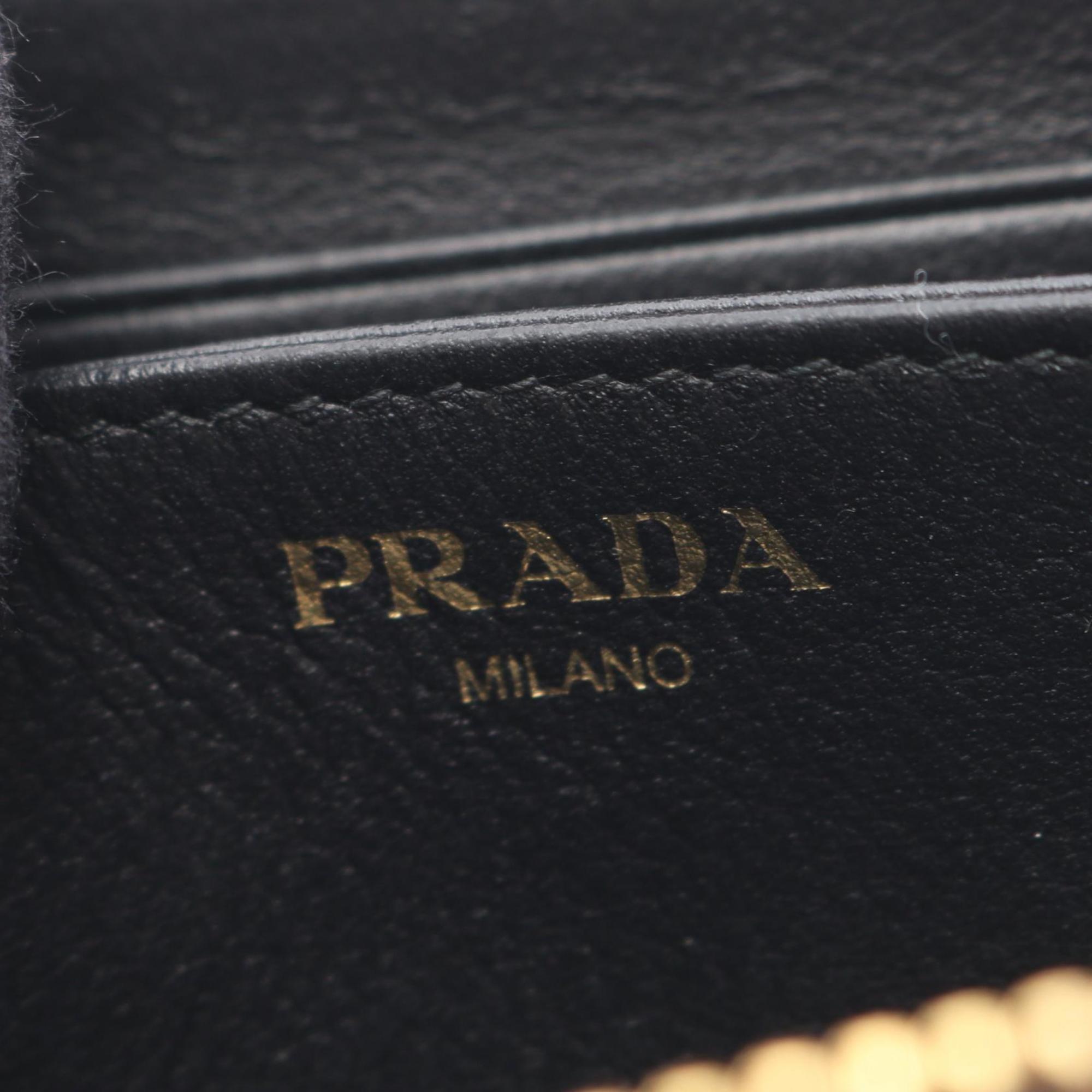 Prada Black Leather Coin Purse/Coin Case (Pre-Owned)