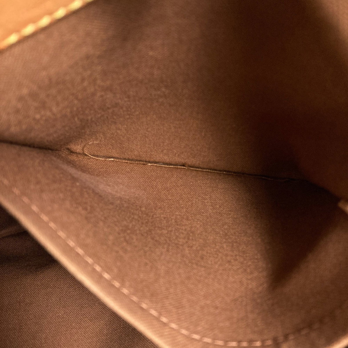 Louis Vuitton Monogram Monogram Canvas Shoulder Bag (Pre-Owned)