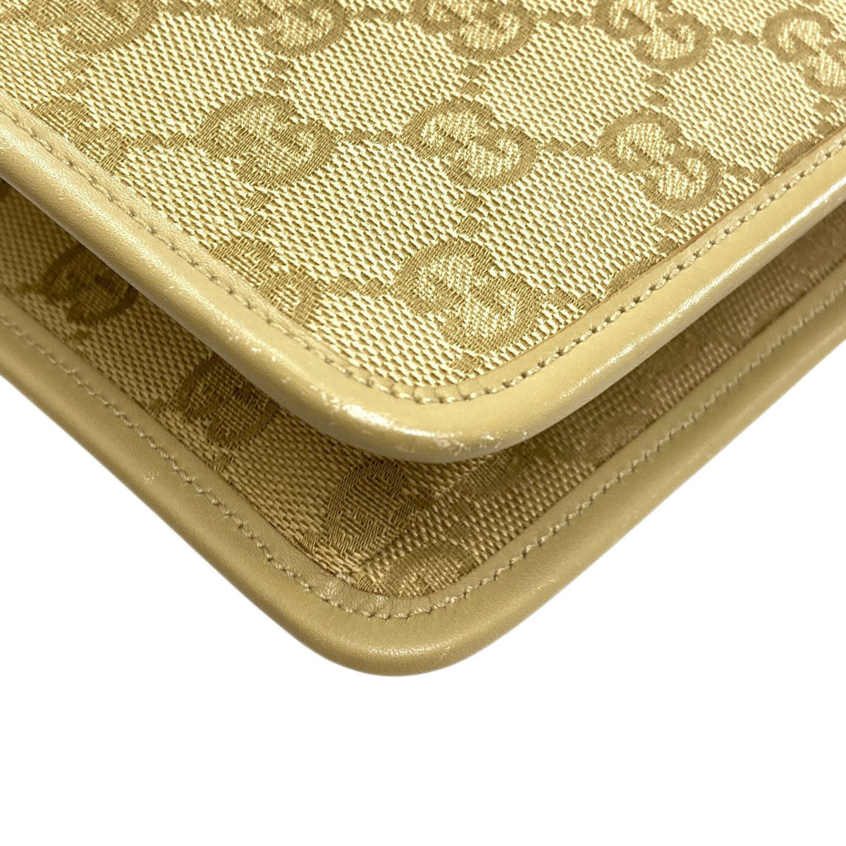 Gucci Beige Canvas Shoulder Bag (Pre-Owned)