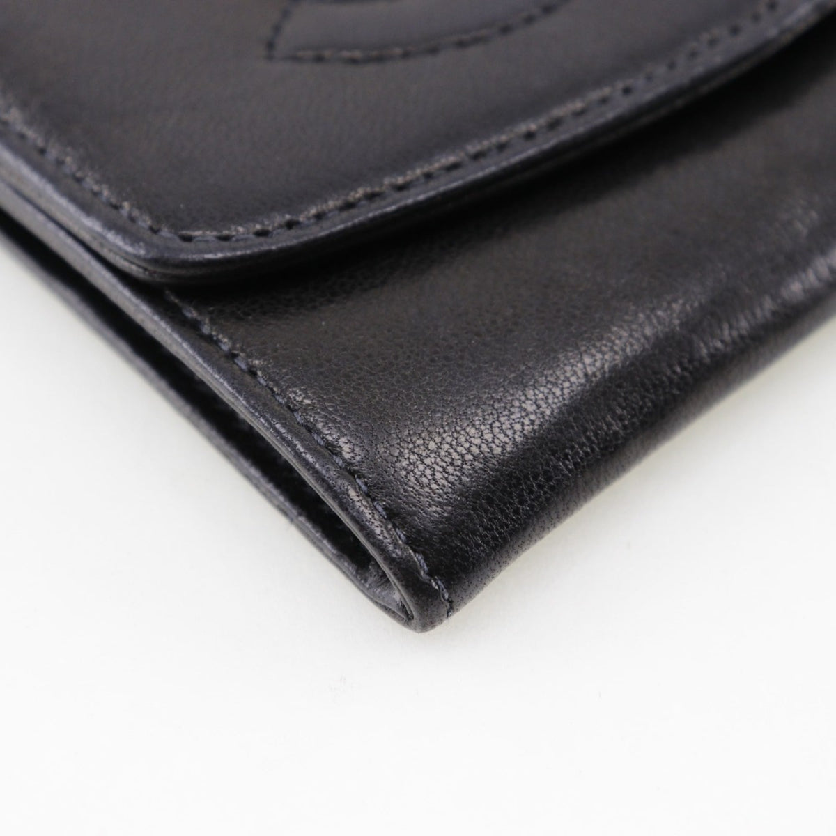 Chanel Black Leather Coin Purse/Coin Case (Pre-Owned)