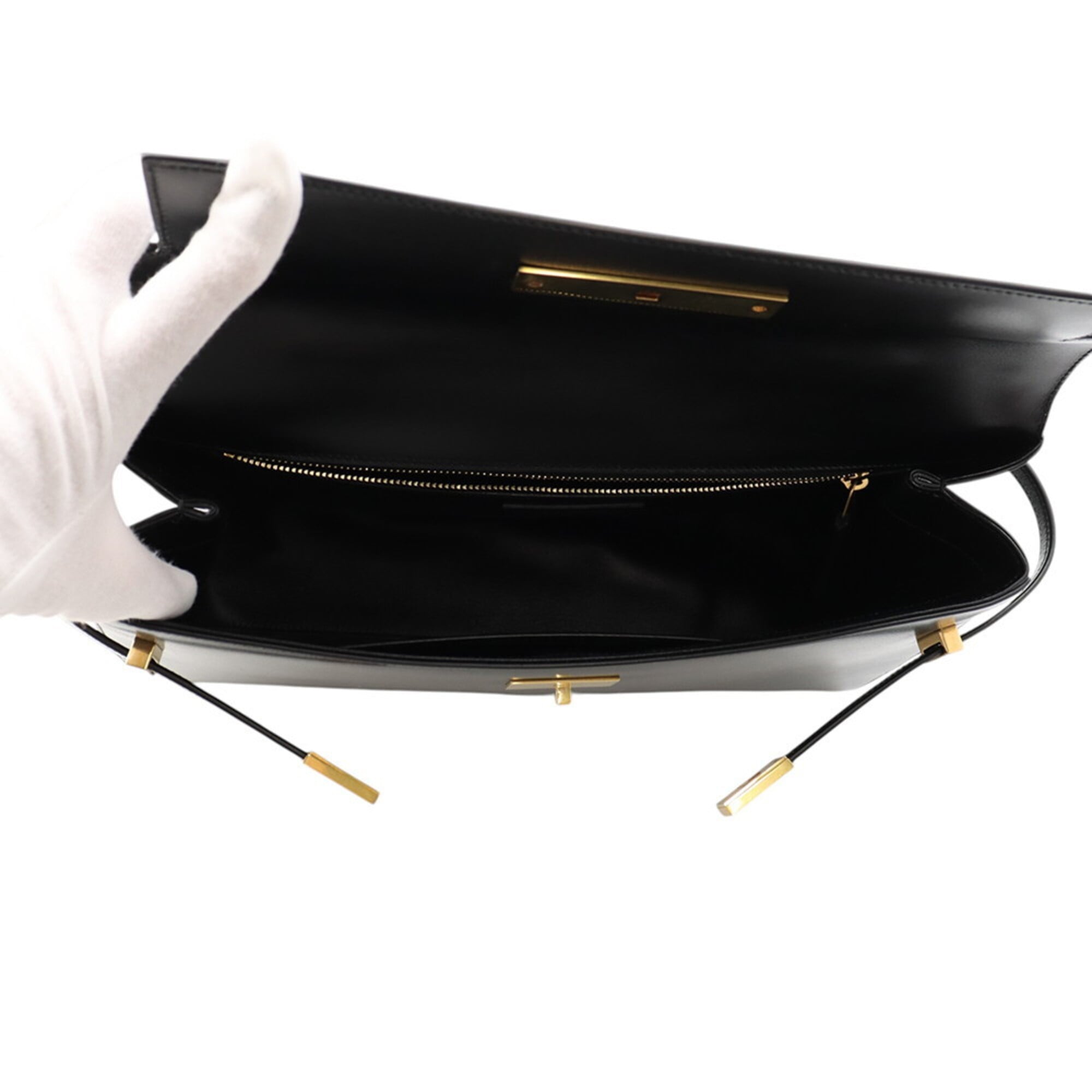 Saint Laurent Black Handbag (Pre-Owned)