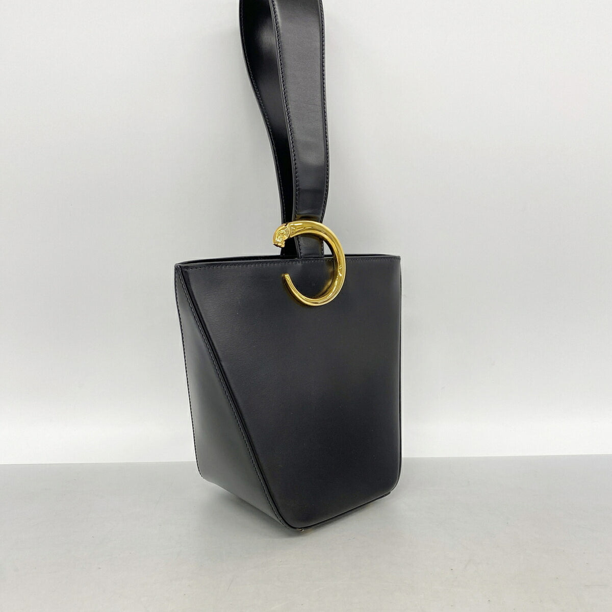 Cartier Black Leather Handbag (Pre-Owned)