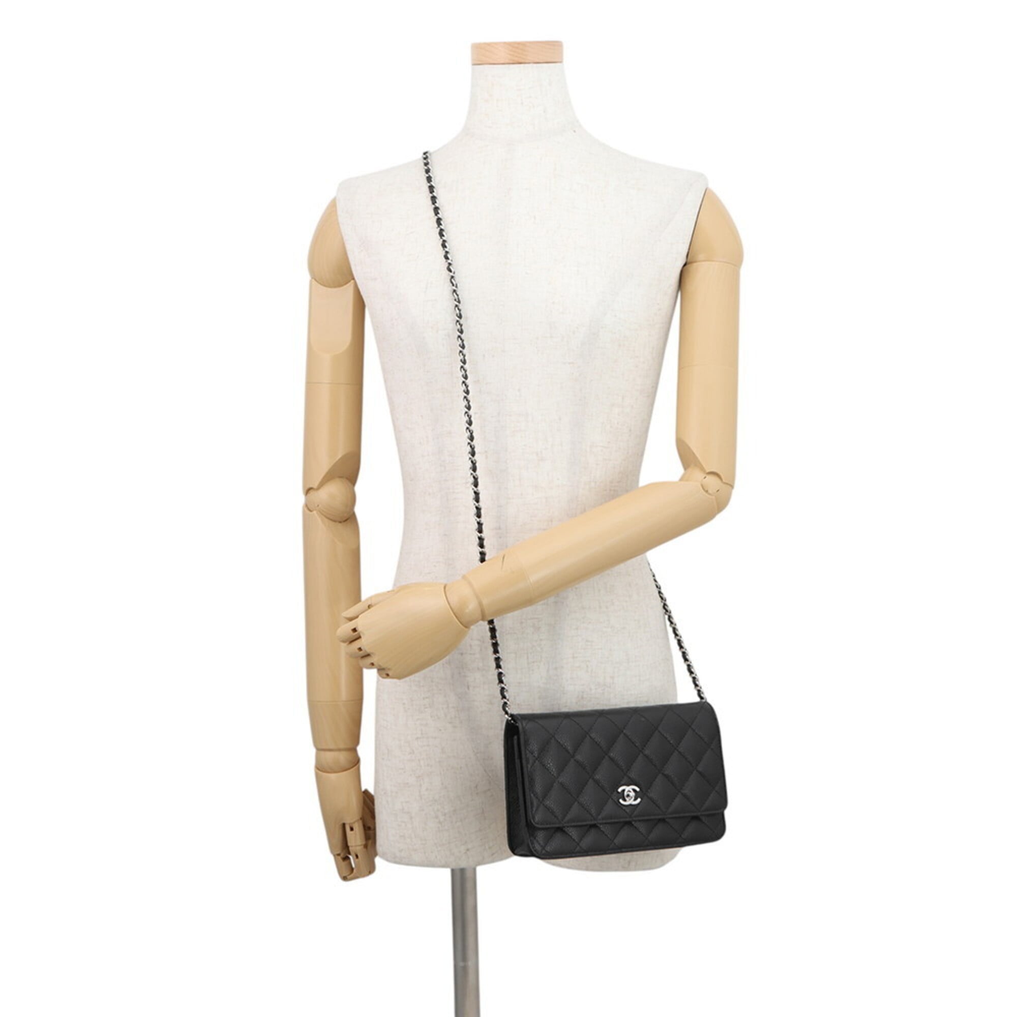 Chanel Matelasse Black Grained Calfskin Chain/Shoulder Wallet (Pre-Owned)
