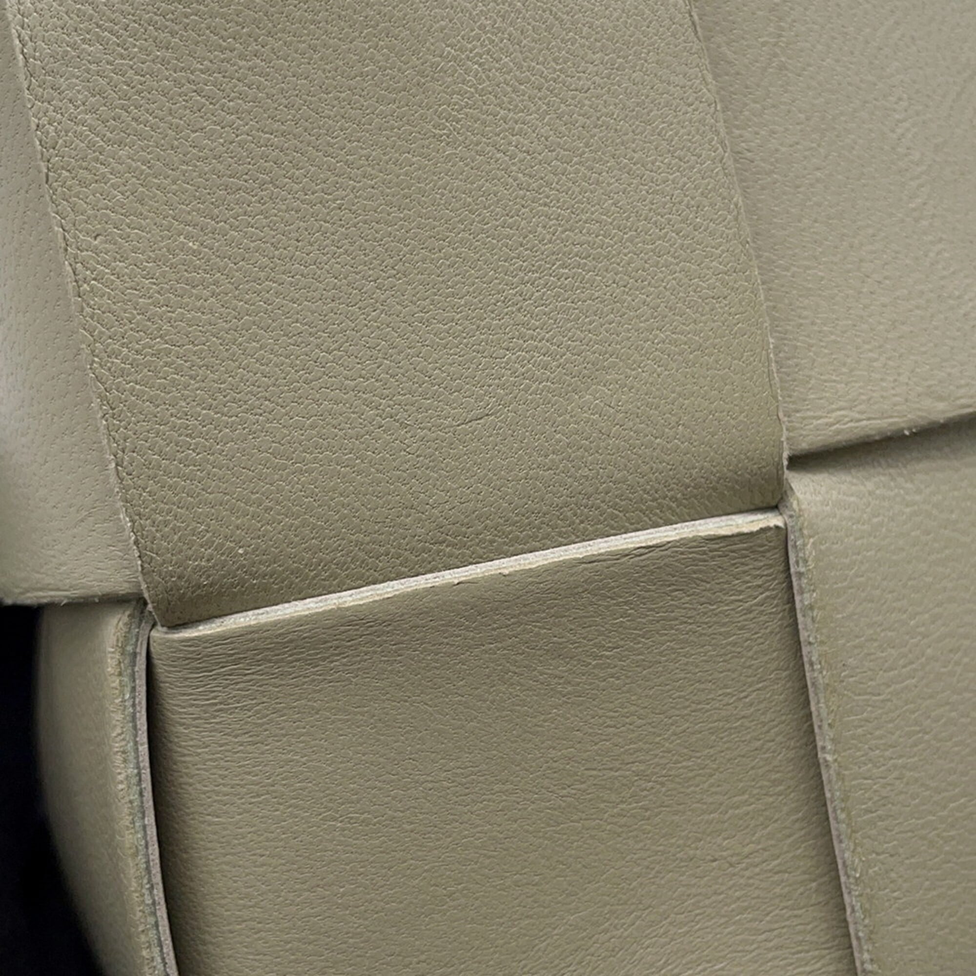 Bottega Veneta Intrecciato Light Green Leather Handbag Shoulder Bag (Pre-Owned)