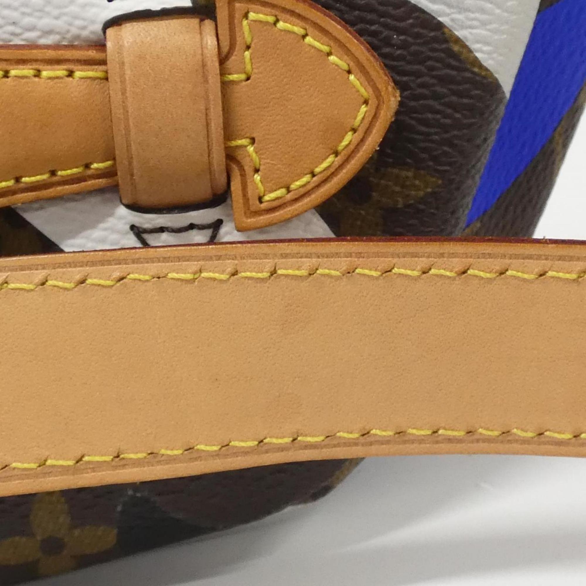 Louis Vuitton Marron Coated Canvas Shoulder Bag (Pre-Owned)