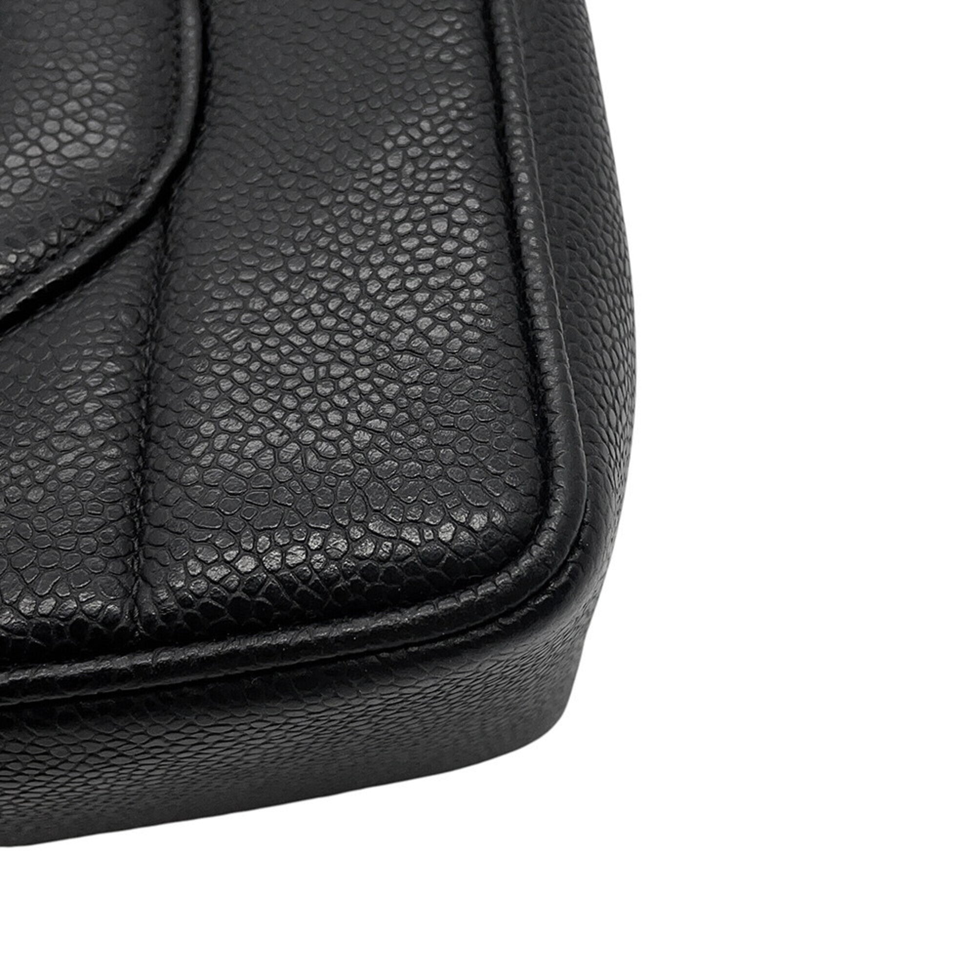 Chanel Black Grained Calfskin Handbag Shoulder Bag (Pre-Owned)