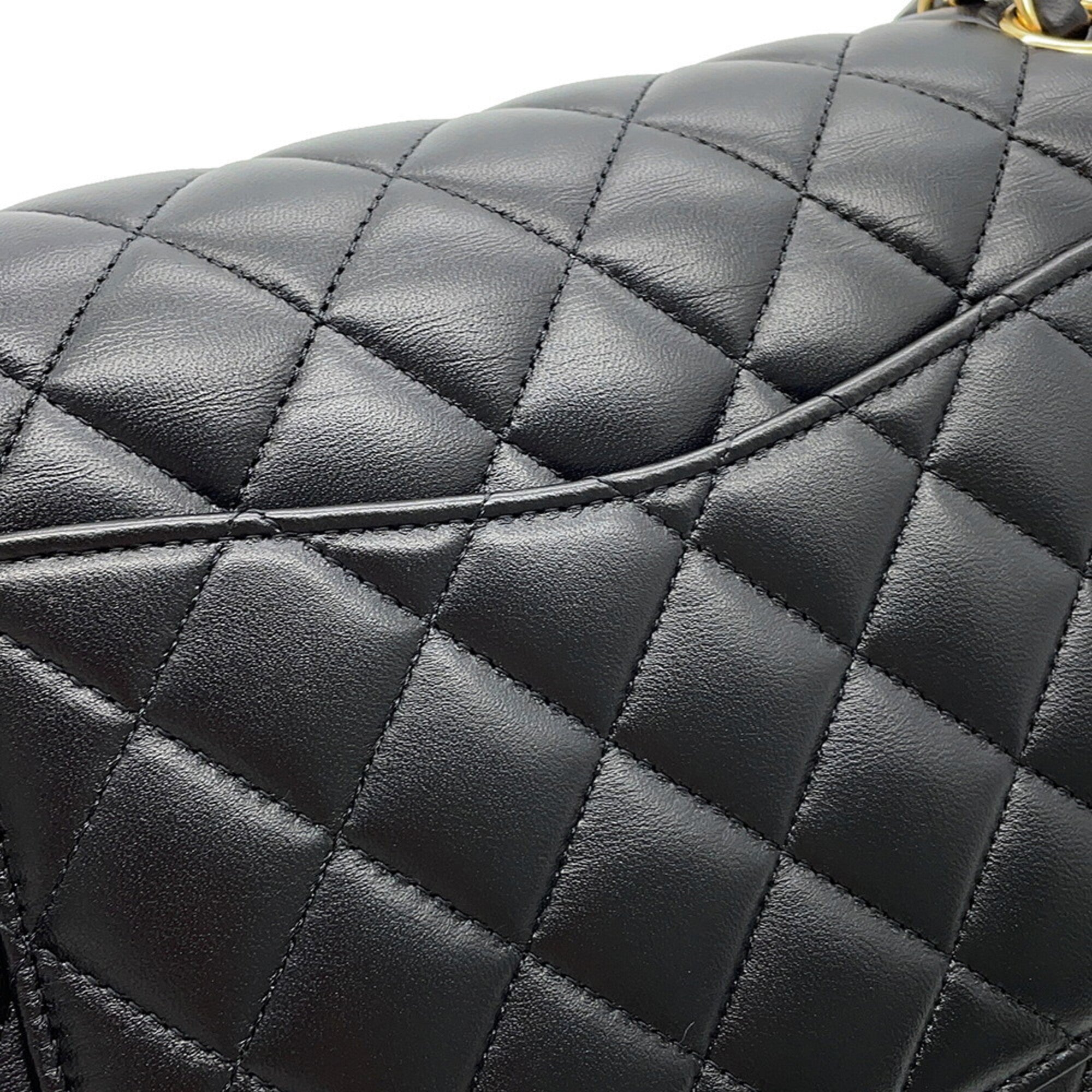 Chanel Matelasse Black Leather Handbag Shoulder Bag (Pre-Owned)