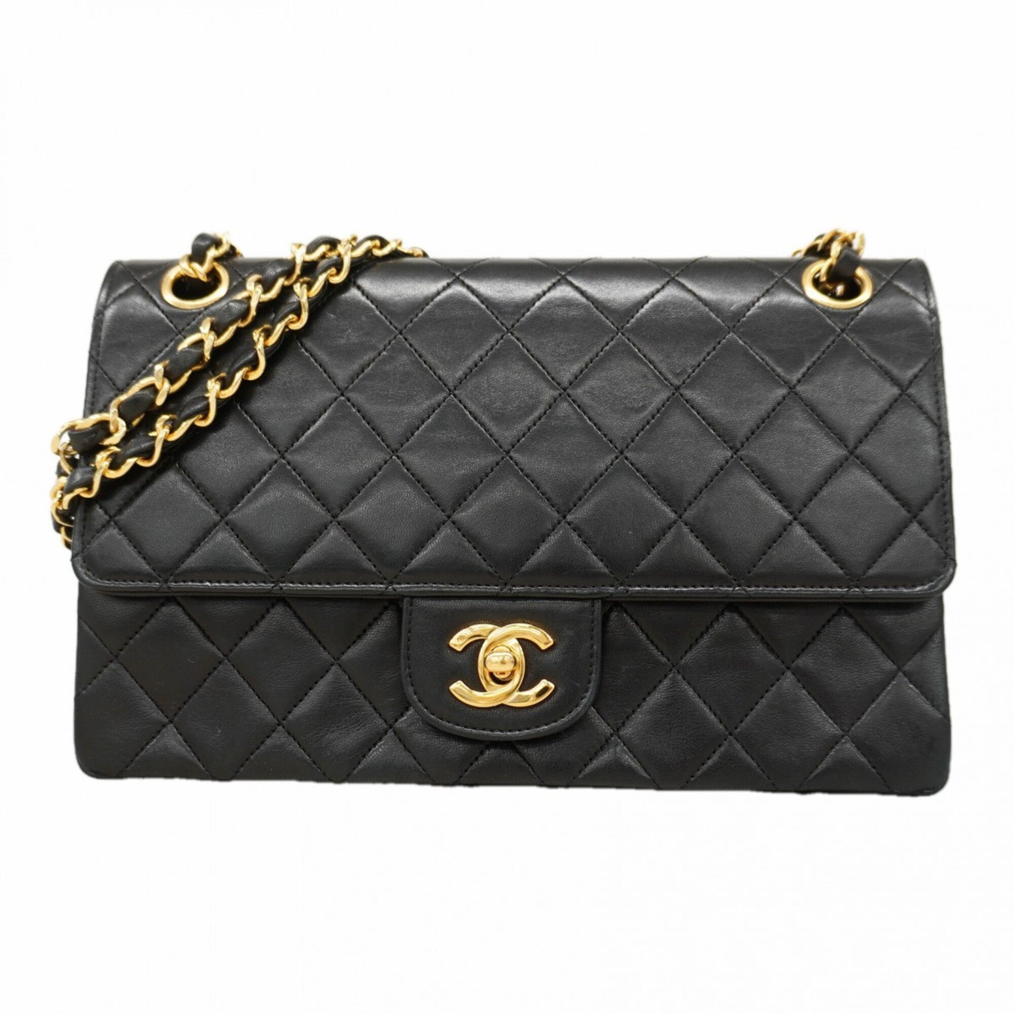 Chanel Black Leather Shoulder Bag (Pre-Owned)