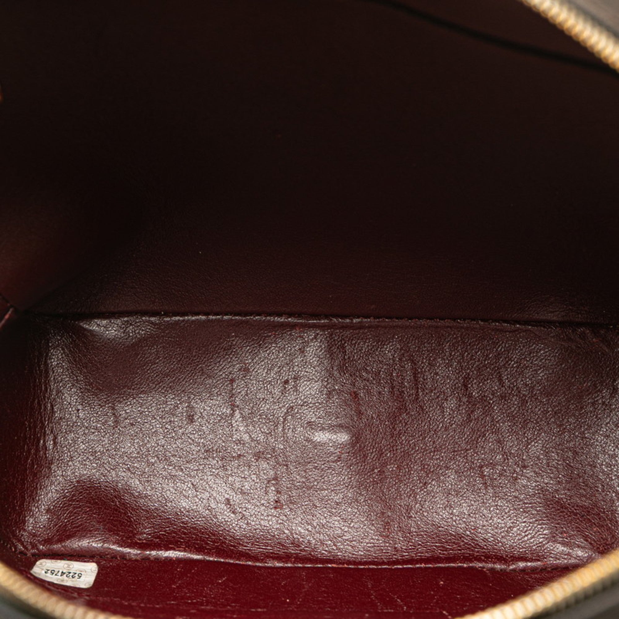 Chanel Matelasse Black Leather Handbag (Pre-Owned)