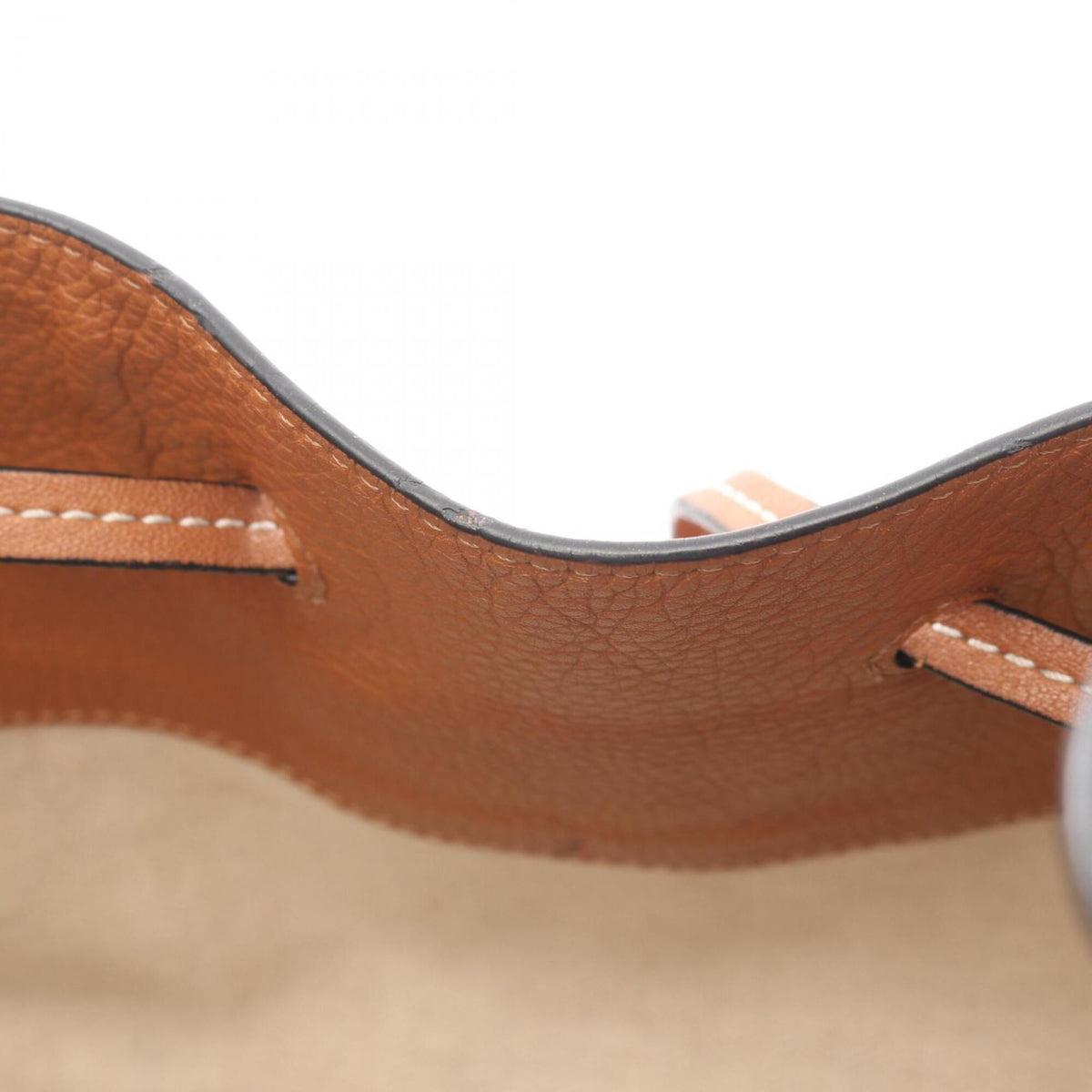 Loewe Brown Leather Handbag (Pre-Owned)