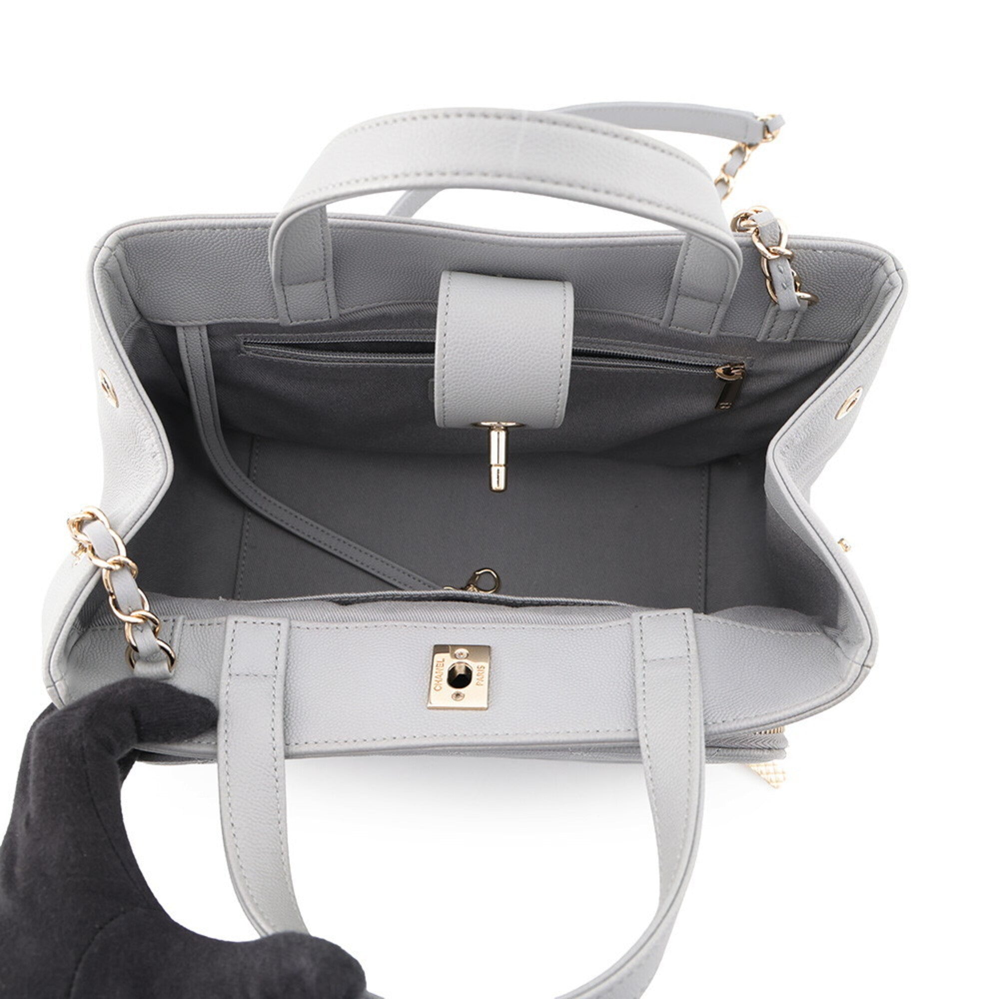 Chanel Matelasse Gray Grained Calfskin Handbag Shoulder Bag (Pre-Owned)