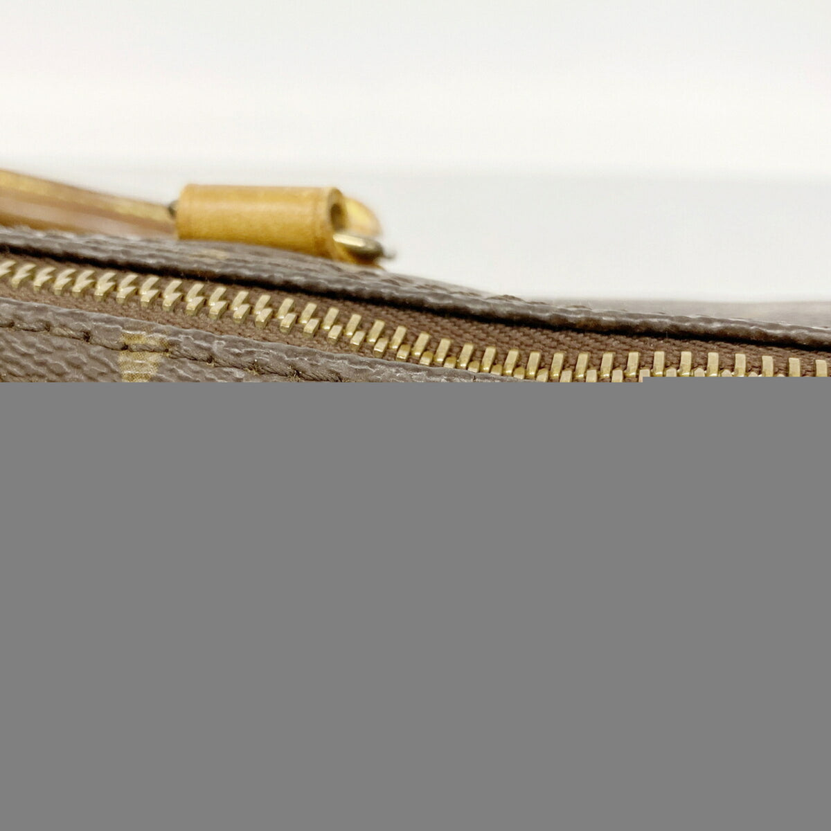 Louis Vuitton Brown Handbag (Pre-Owned)